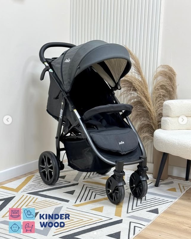 Коляска прогулочная Joie Litetrax 4 Coal